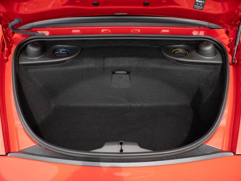 Certified 2025 Porsche 718 Boxster GTS RWD image 25