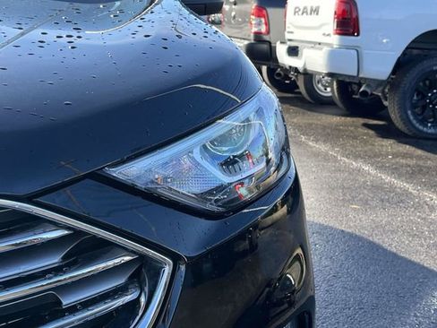 Used 2019 Ford Edge Titanium w/ Cold Weather Package image 9