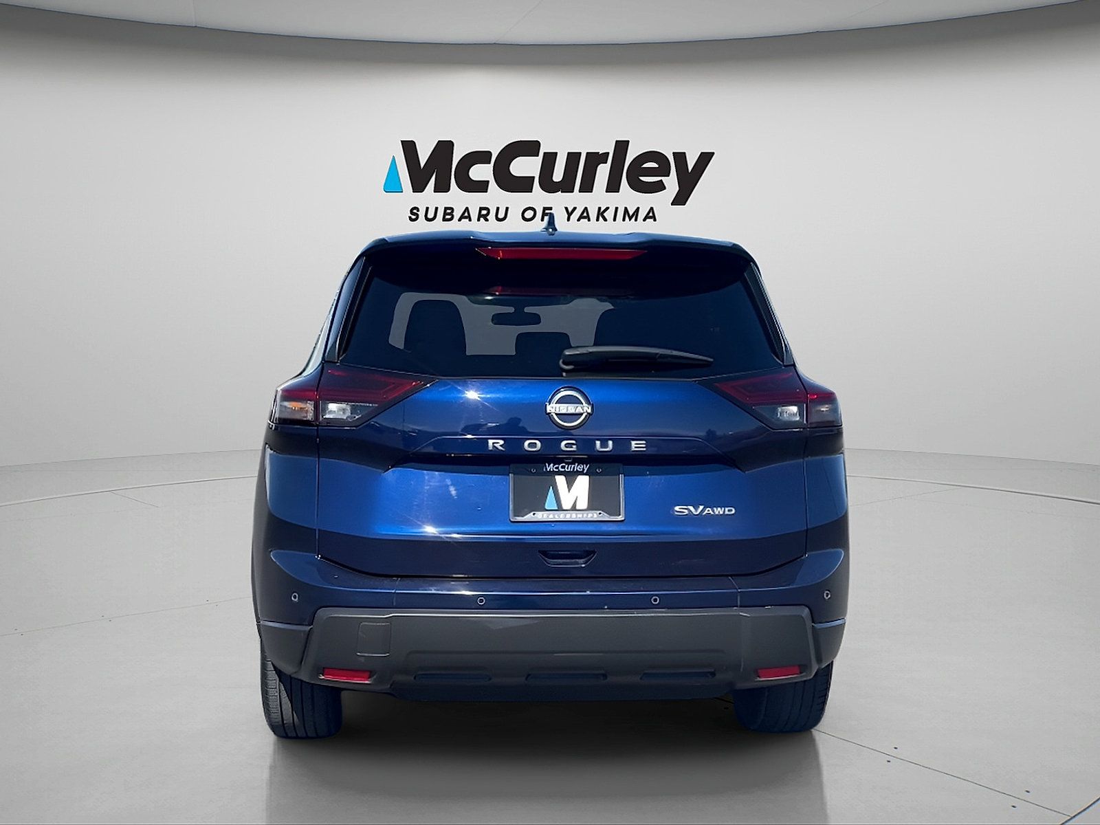 Used 2024 Nissan Rogue SV AWD/4WD image 4