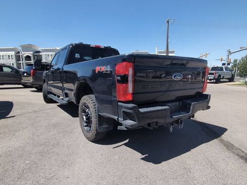 Used 2023 Ford F350 Lariat w/ Lariat Ultimate Package AWD/4WD image 4