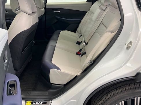New 2026 Nissan Leaf Platinum+ w/ Illuminated Package FWD image 21