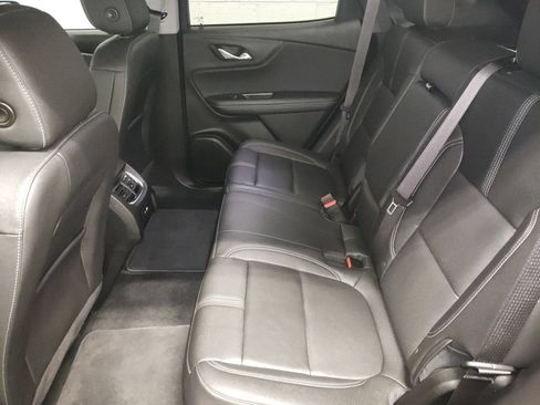 Used 2024 Chevrolet Blazer LT FWD image 25