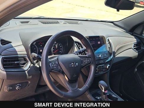 Used 2022 Chevrolet Equinox RS w/ Infotainment Package FWD image 13
