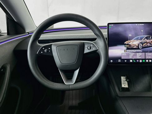 Used 2025 Tesla Model 3 Long Range RWD image 17