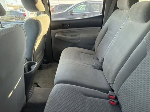 Used 2009 Toyota Tacoma 4x4 Double Cab image 4