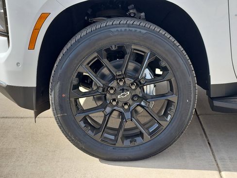 New 2026 Chevrolet Tahoe LS RWD image 9