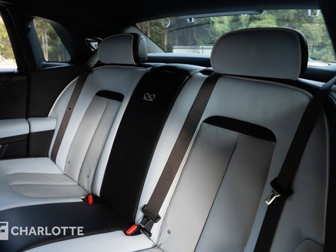 Used 2023 Rolls-Royce Ghost Black Badge w/ Black Badge Ghost Package image 27