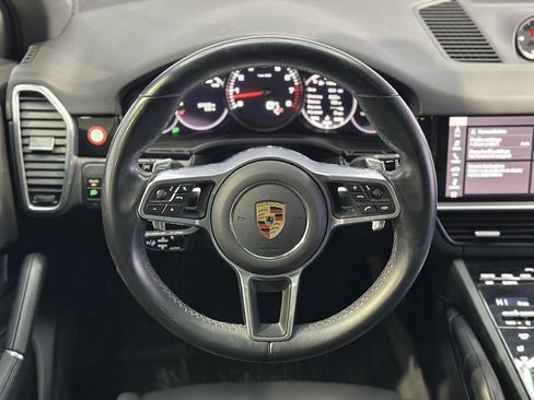 Used 2021 Porsche Cayenne AWD/4WD image 47