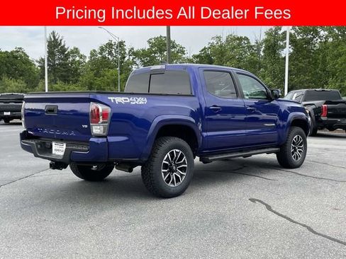 Used 2023 Toyota Tacoma TRD Sport AWD/4WD image 5