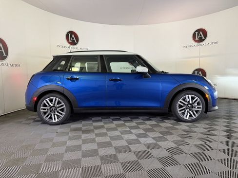 New 2025 MINI Cooper S image 9