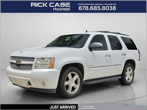 Used 2011 Chevrolet Tahoe LTZ RWD image 1