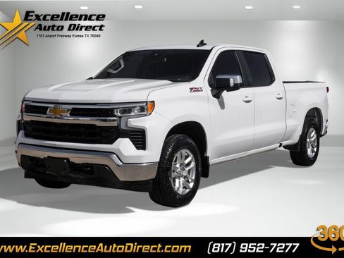 Used 2022 Chevrolet Silverado 1500 LT w/ Z71 Off-Road Package image 1