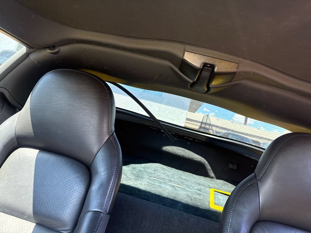 Used 2008 Chevrolet Corvette Coupe RWD image 11