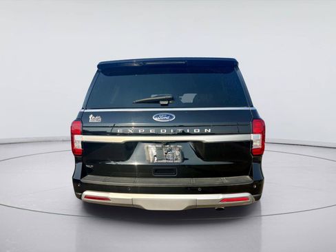 Used 2023 Ford Expedition XLT RWD image 6