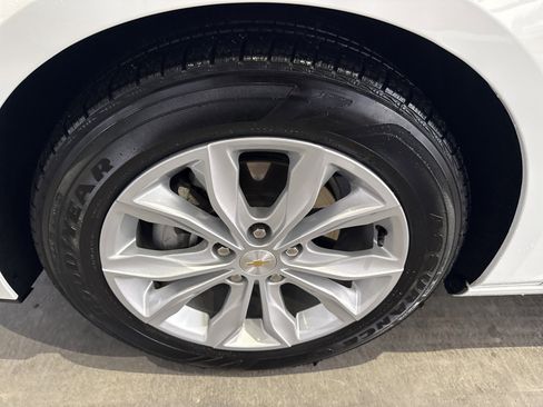 Used 2024 Chevrolet Malibu LT image 17