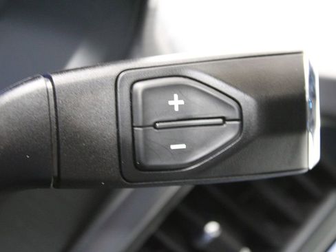 Used 2025 Ford F150 XLT w/ Equipment Group 301A Standard image 40