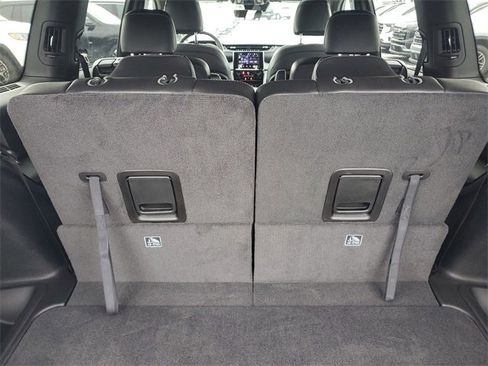 New 2025 Jeep Grand Cherokee L Altitude image 8