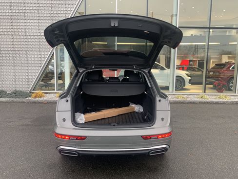 Certified 2023 Audi Q5 2.0T Premium w/ Convenience Package AWD/4WD image 19