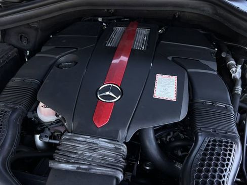 Used 2016 Mercedes-Benz GLE 450 4MATIC Coupe image 40