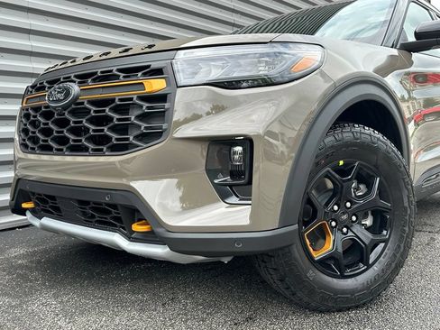 New 2026 Ford Explorer Tremor w/ Tremor Ultimate Package AWD/4WD image 31