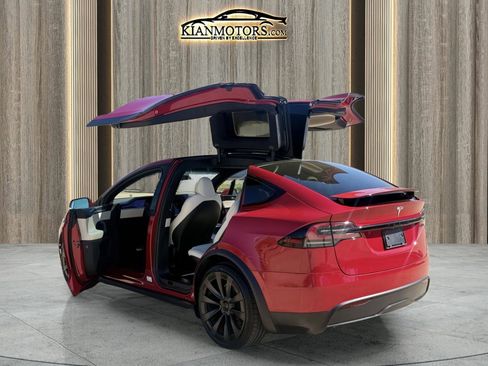Used 2022 Tesla Model X Plaid image 20