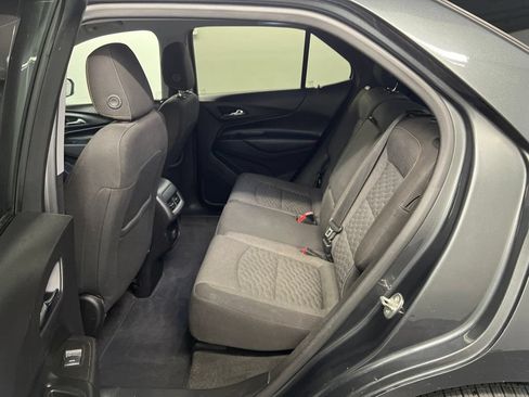 Used 2018 Chevrolet Equinox LT AWD/4WD image 25