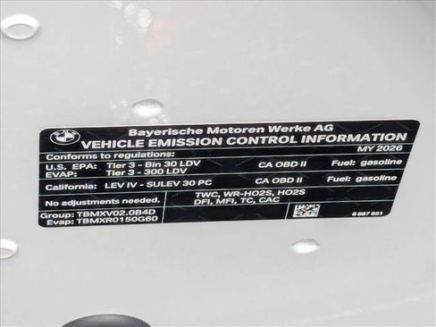 Used 2026 BMW 530i xDrive w/ Premium Package image 17