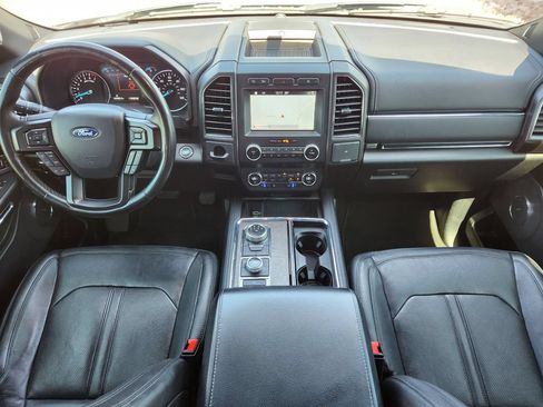 Used 2019 Ford Expedition Limited AWD/4WD image 6