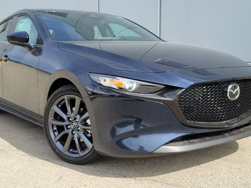 Used 2025 MAZDA MAZDA3 s image 2