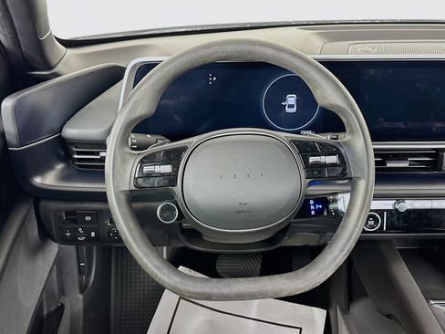 Used 2024 Hyundai Ioniq 6 SE RWD image 18