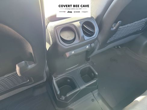 New 2026 Jeep Gladiator Sport image 22