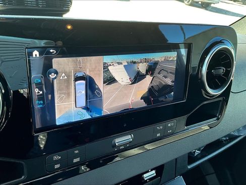 New 2026 Mercedes-Benz Sprinter 2500 image 18