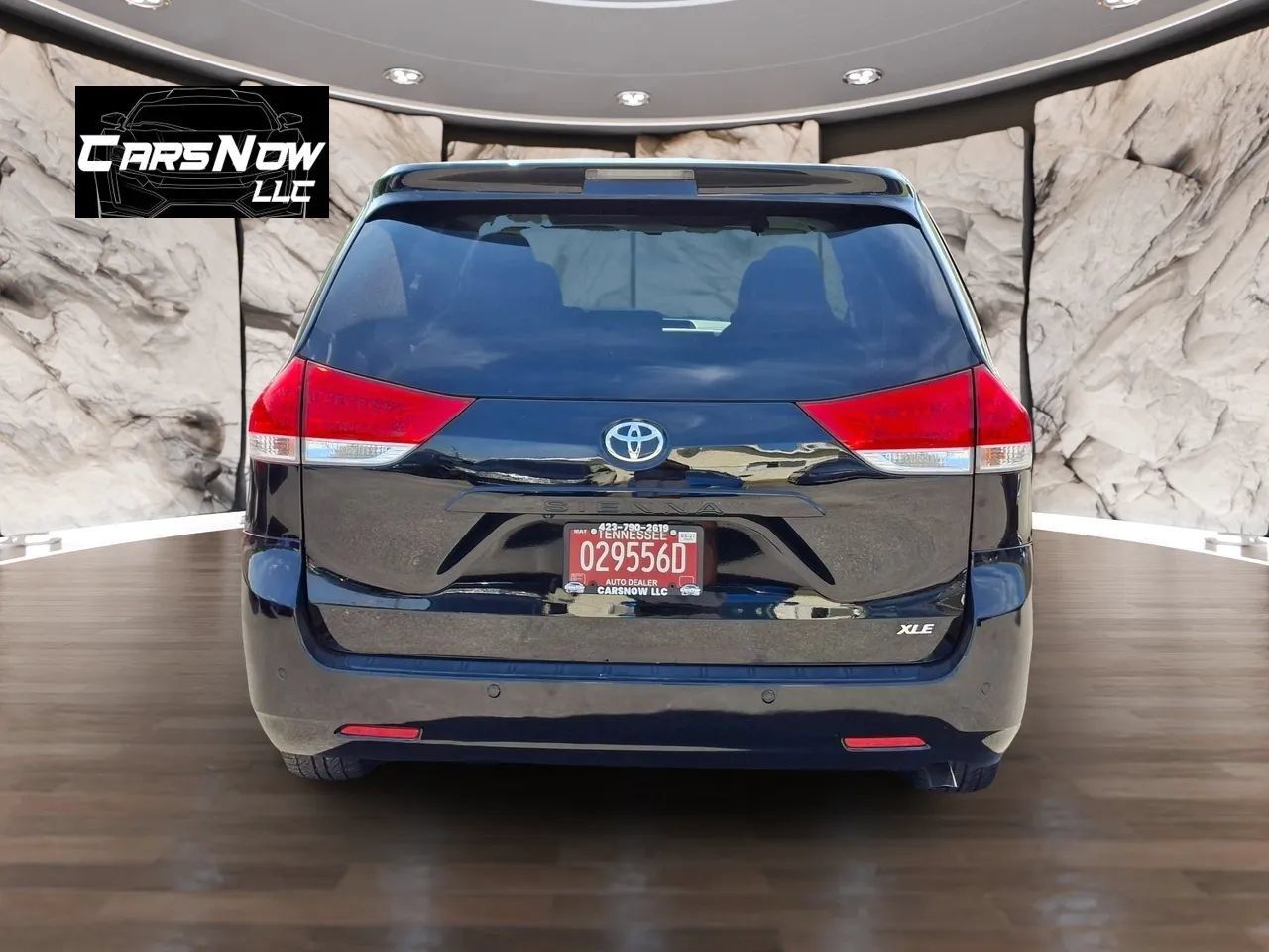 Used 2014 Toyota Sienna XLE FWD image 5