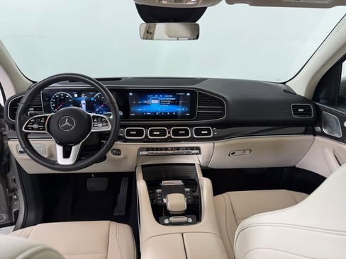 Used 2022 Mercedes-Benz GLS 450 4MATIC image 14