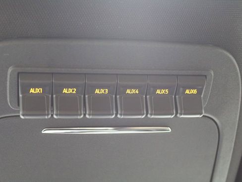 New 2026 Ford F250 Lariat w/ Chrome Package image 57