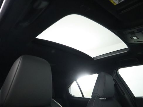 Certified 2024 Lexus UX 250h FWD image 18