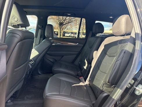 Certified 2025 Cadillac XT6 Sport w/ Platinum Package image 16