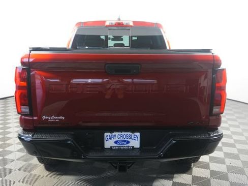 Used 2026 Chevrolet Colorado ZR2 w/ Technology Package AWD/4WD image 4