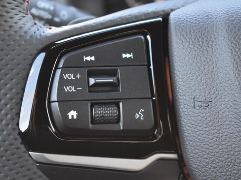 New 2026 Honda Ridgeline Black Edition image 5