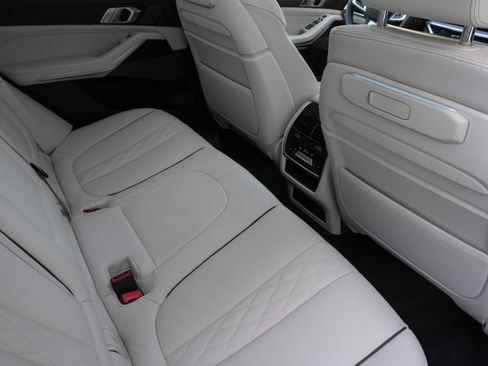 Used 2026 BMW X5 xDrive40i w/ Executive Package AWD/4WD image 38