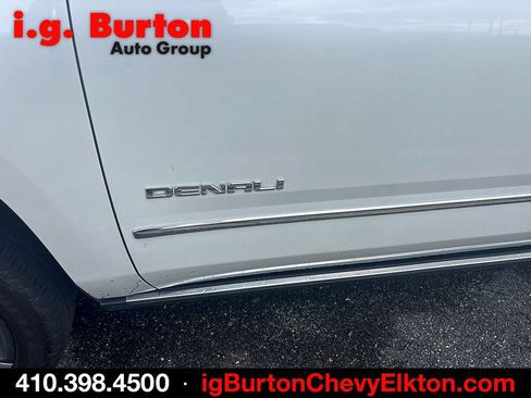 Used 2018 GMC Yukon Denali w/ Denali Ultimate Package AWD/4WD image 4