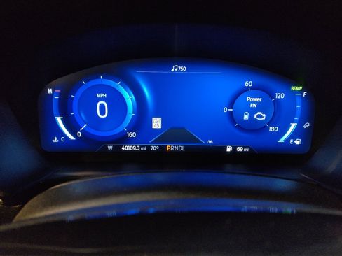 Used 2021 Ford Escape SEL w/ Technology Package AWD/4WD image 23