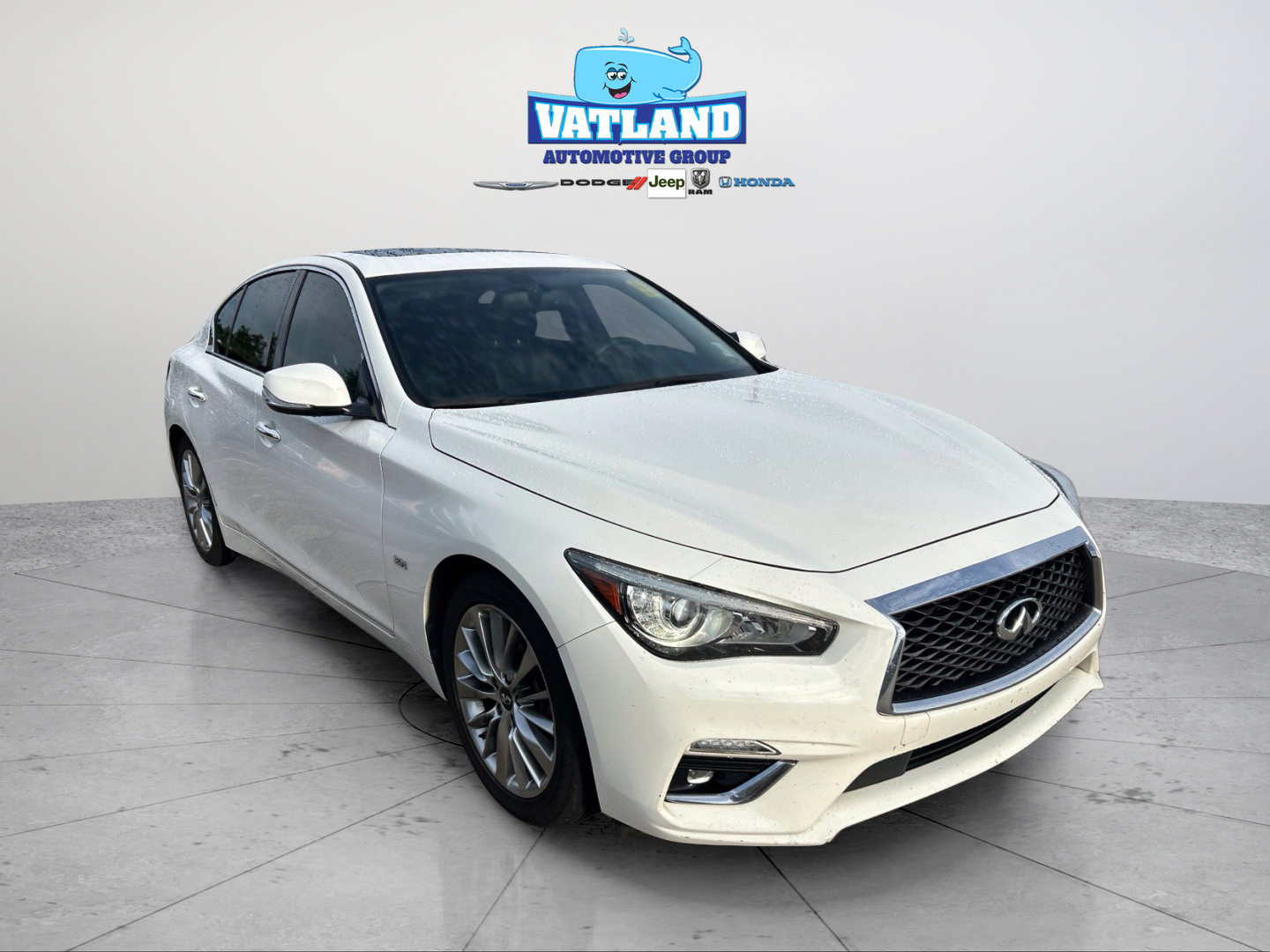 Used 2019 INFINITI Q50 Luxe RWD image 7