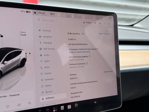 Used 2023 Tesla Model Y AWD image 22