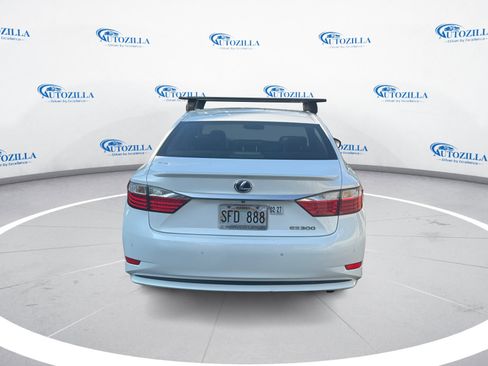 Used 2014 Lexus ES 300h FWD image 4