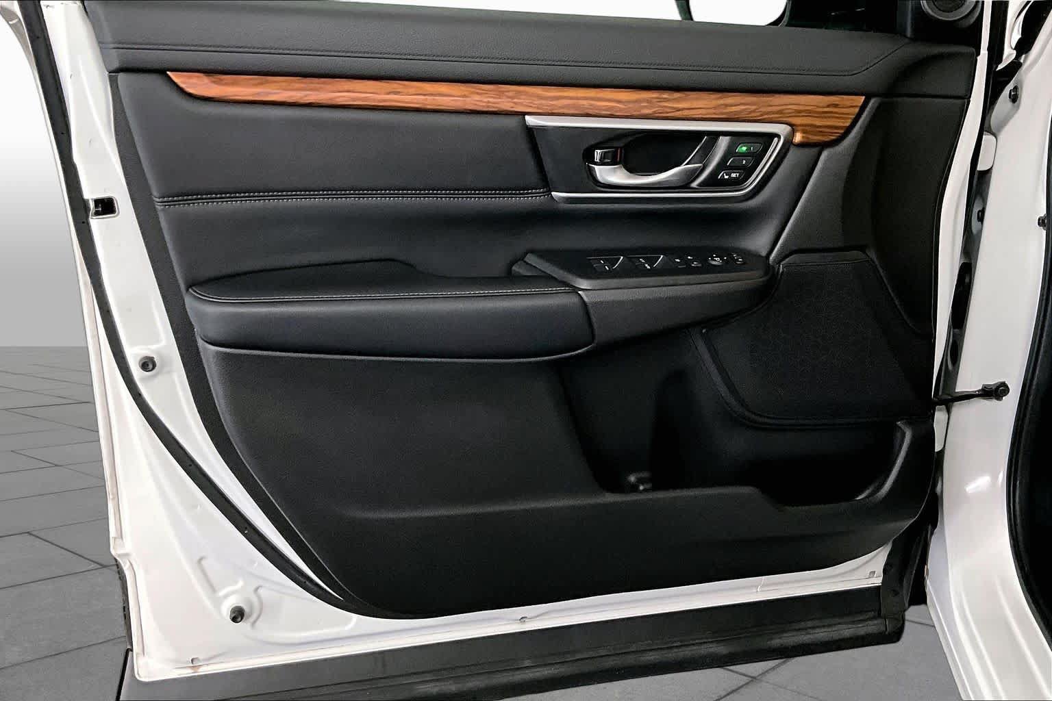 Used 2018 Honda CR-V EX-L image 22