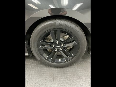 Used 2024 Ford Mustang GT RWD image 30