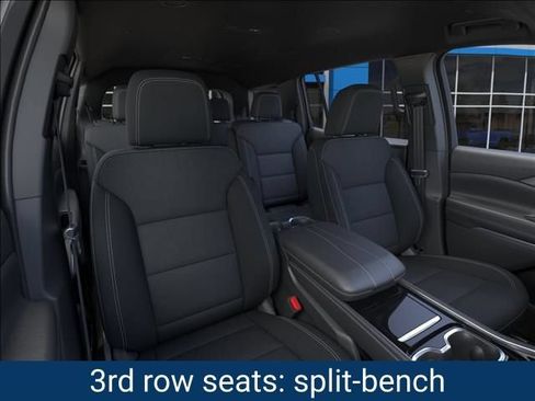New 2027 Chevrolet Traverse LT w/ Driver Confidence Package FWD image 18