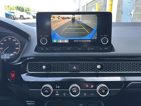 Used 2022 Honda Civic Sport image 17