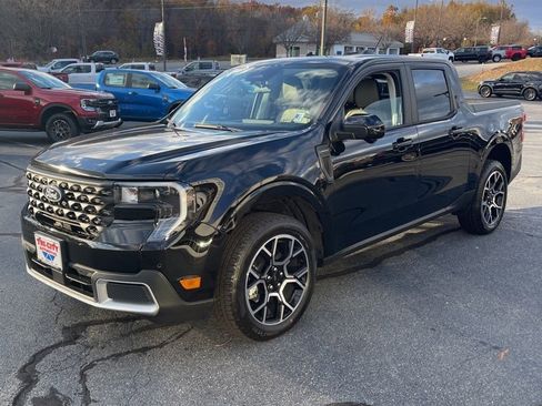 New 2025 Ford Maverick Lariat w/ 4K Tow Package image 19